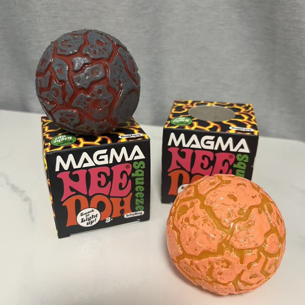 Nouveau produit NeeDoh Glitter - Fidget Cube Original avis et prix